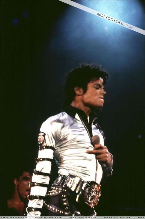 BAD Tour (543)