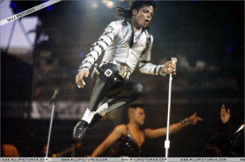 BAD Tour (573)