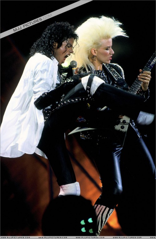 BAD Tour (7)