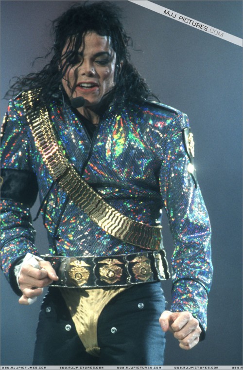 Dangerous World Tour (227)