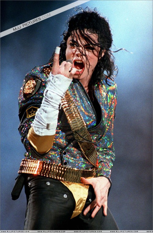 Dangerous World Tour (347)