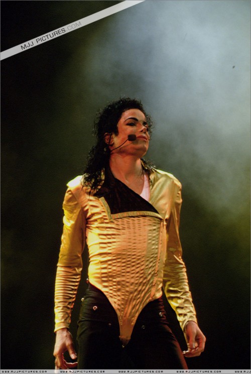 Dangerous World Tour (457)