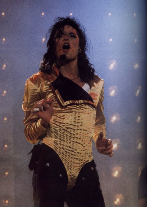 Dangerous World Tour (501)