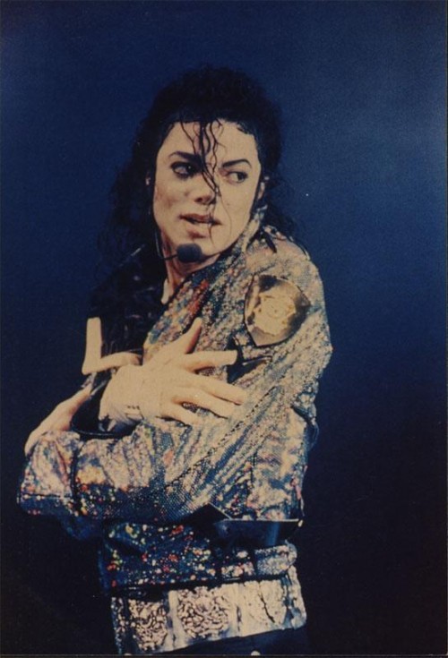 Dangerous World Tour (517)