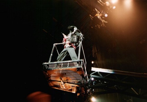 Dangerous World Tour (84)