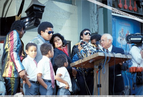 HollywoodWalkOfFame19846.jpg