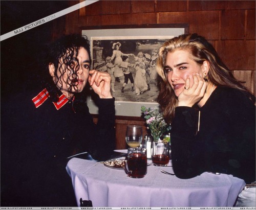 Michael and Brooke Shields at The Inn Of The Seventh Ray Restaurant 1991 (1)