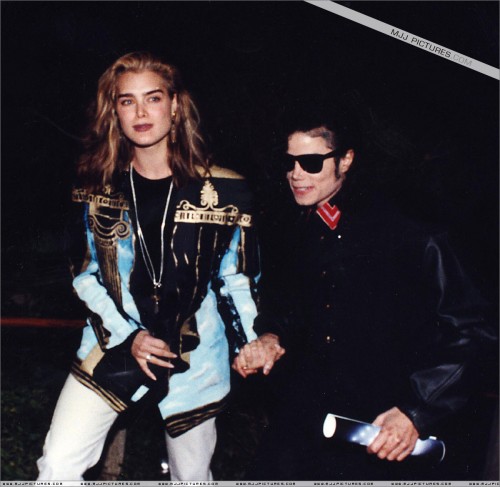 Michael and Brooke Shields at The Inn Of The Seventh Ray Restaurant 1991 (2)