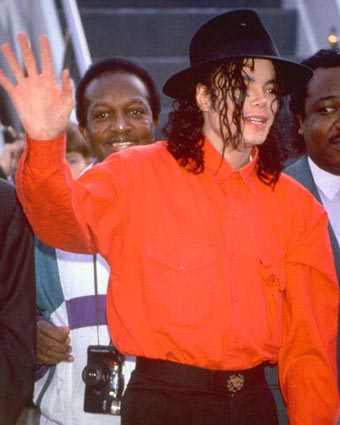 MichaelatLosAngelesAirport199228.jpg