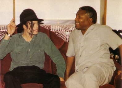 MichaelvisitsAfrica199226.jpg