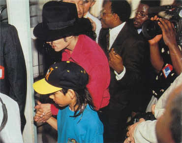 MichaelvisitsAfrica199227.jpg