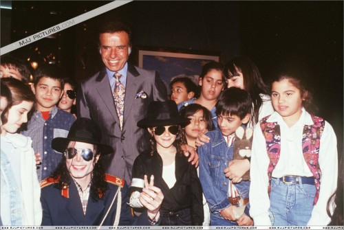 Michael visits Buenos Aires 1993 (1)