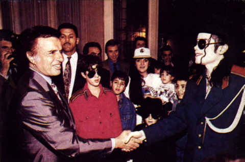 MichaelvisitsBuenosAires199312.jpg