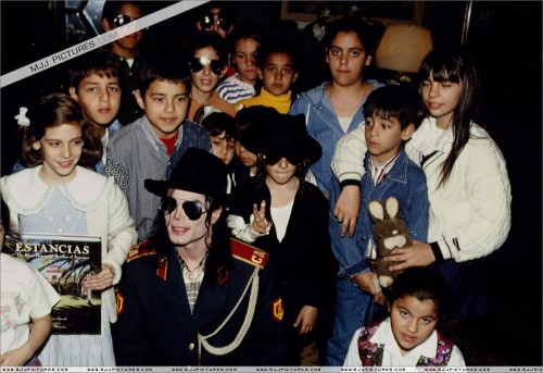 MichaelvisitsBuenosAires19932.jpg