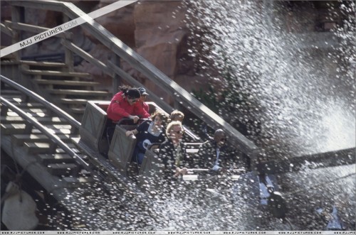 Michael visits Disneyland Paris 1992 (10)