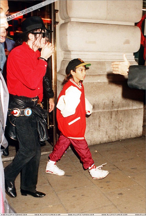 Michael visits London 1992 (15)