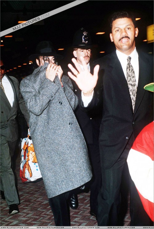 MichaelvisitsLondon19924.jpg