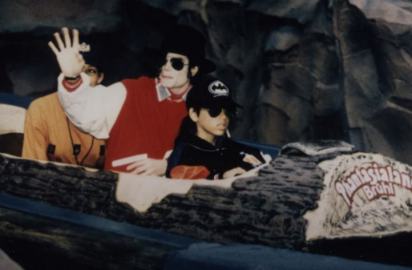 MichaelvisitsthePhantasialandAmusementPark19923.jpg