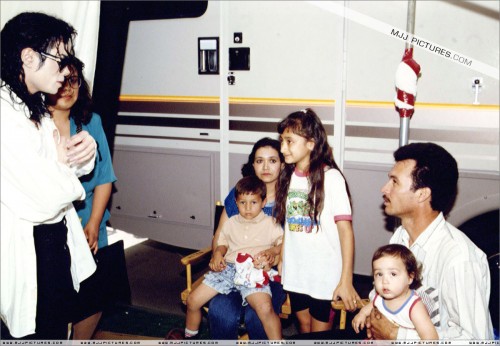 Michael visits the Sanchez Family 1992 (5)