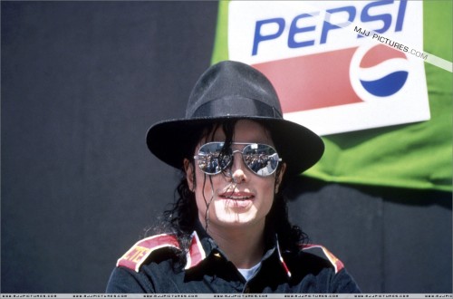 Michael visits the Sophia Children’s Hospital Rotterdam 1992 (1)