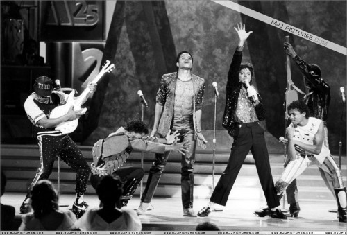 Motown25YesterdayTodayandForever19832168ae.jpg