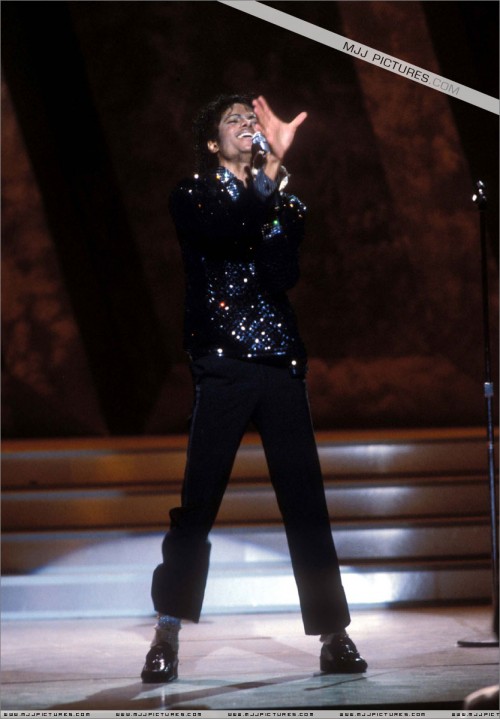 Motown25YesterdayTodayandForever1983286200.jpg