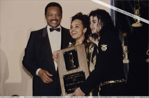 NABOBLifetimeAchievementAward19927.jpg