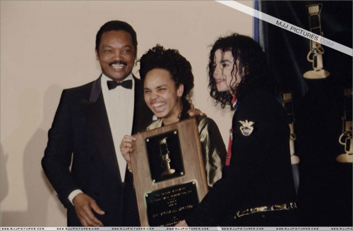 NABOBLifetimeAchievementAward19928.jpg