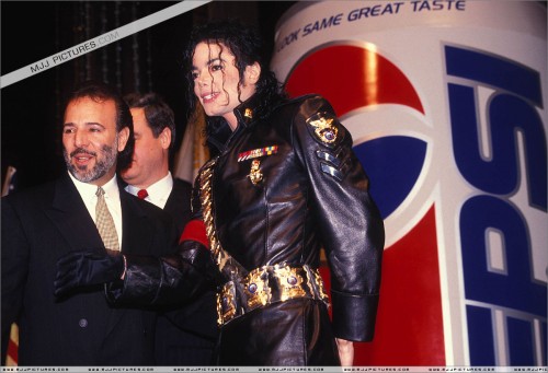 PepsiHealTheWorldFoundationPressConference199298.jpg