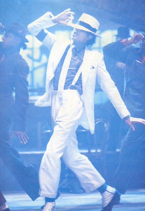 Smooth Criminal (26)