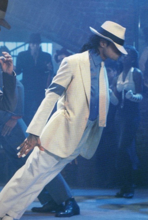 Smooth Criminal (30)