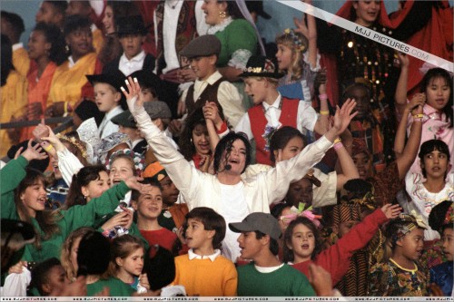 Super Bowl XXVII Halftime Show 1993 (22)