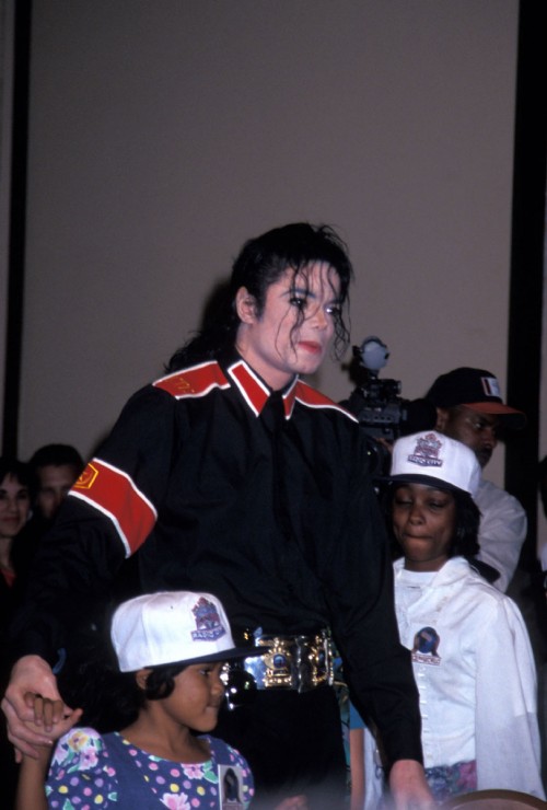 SuperBowlXXVIIPre-ShowPressConference199354.jpg