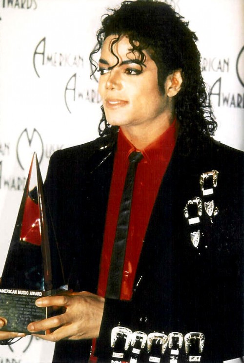 The16thAmericanMusicAwards198929.jpg