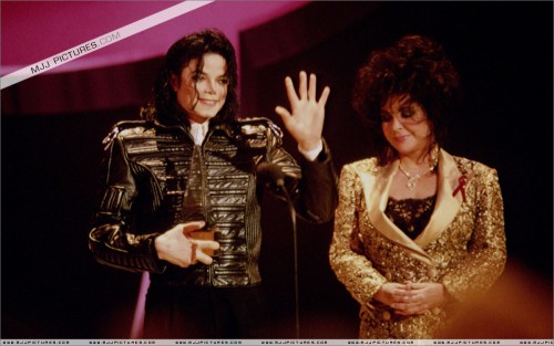 The20thAmericanMusicAwards199333.jpg