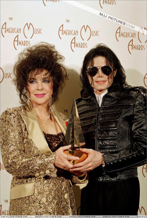 The20thAmericanMusicAwards199341.jpg