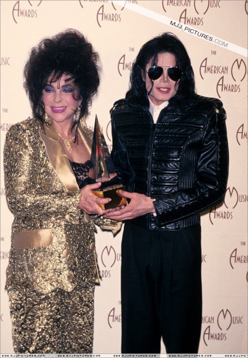 The20thAmericanMusicAwards199353.jpg