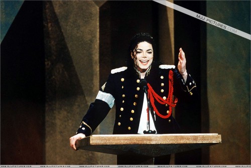 The26thNAACPImageAwards19942.jpg