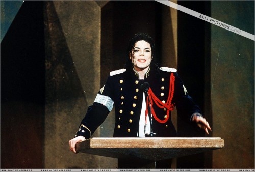 The26thNAACPImageAwards19943.jpg