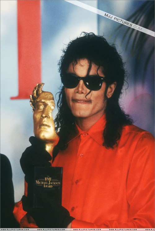 TheBMIMichaelJacksonAward199010.jpg