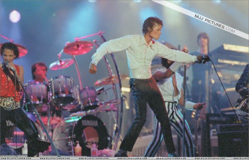 Victory Tour (127)