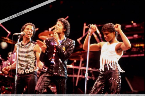 Victory Tour (85)