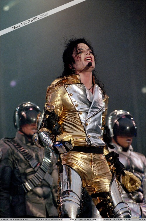 HIStory World Tour (894)