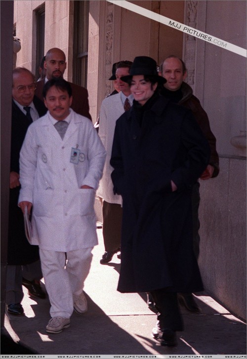 LeavingtheBethIsraelMedicalCenter19957.jpg