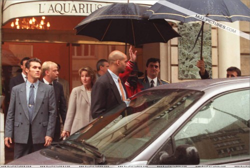 Michael & Debbie Rowe in France 1997 (55)