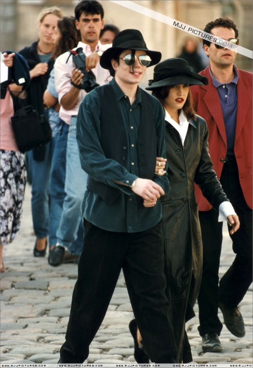 Michael & Lisa Marie visit France 1994 (68)