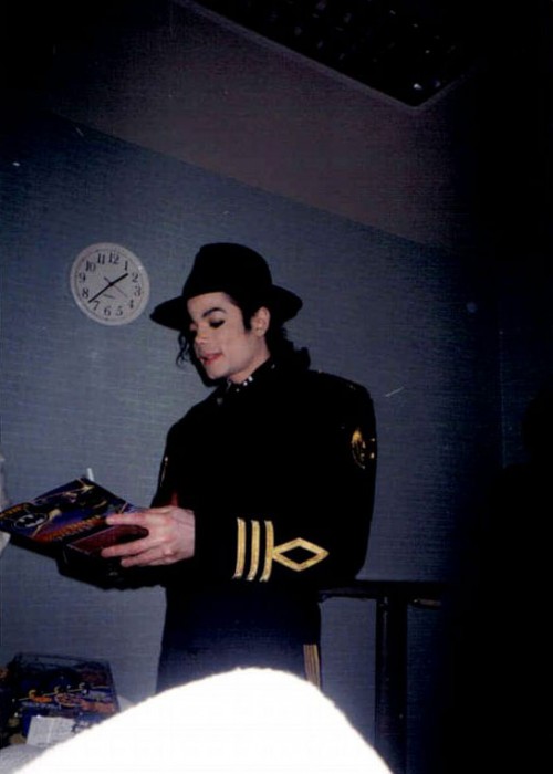 Michael & Lisa Marie visit St Jude Children Hospital 1994 (11)