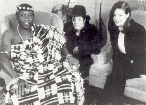 MichaelLisaMariewelcomeKingNanaAmonNdoufouIV19952.jpg