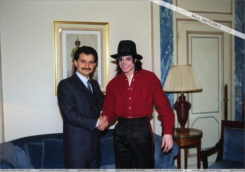 MichaelattheGeorgeVHotelParis19963.jpg