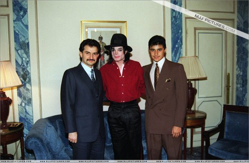 MichaelattheGeorgeVHotelParis19964.jpg